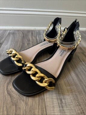 Juicy Couture Themis Sandals Gold Chain Accent 8.5 heel chunky